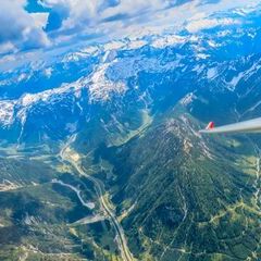 Flugwegposition um 12:42:42: Aufgenommen in der Nähe von Gemeinde Untertauern, Österreich in 2880 Meter